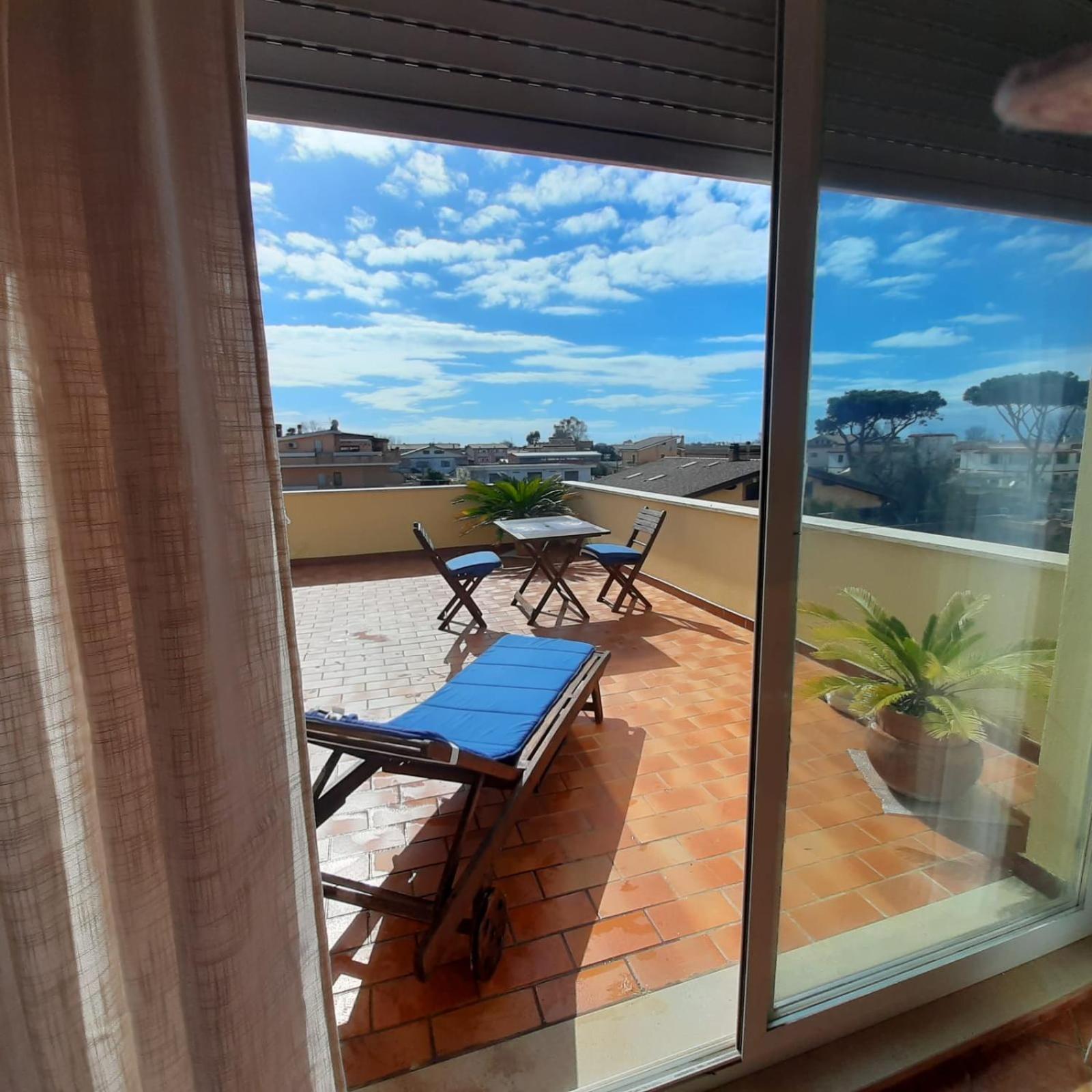 Ferienwohnung La Terrazza Sul Faro Fiumicino Exterior foto